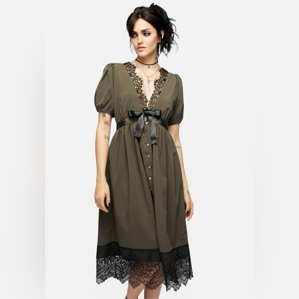 Mortuary Lace Button Up Midi Dress in Tea Leaf, US 10